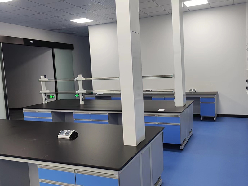 1768980284130265.jpg 钢木实验台保养